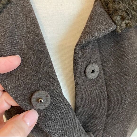 J.Jill Brown Snap Front Knit Vest Sherpa Collar-M - Picture 7 of 7